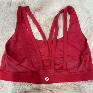 Lululemon sports bra